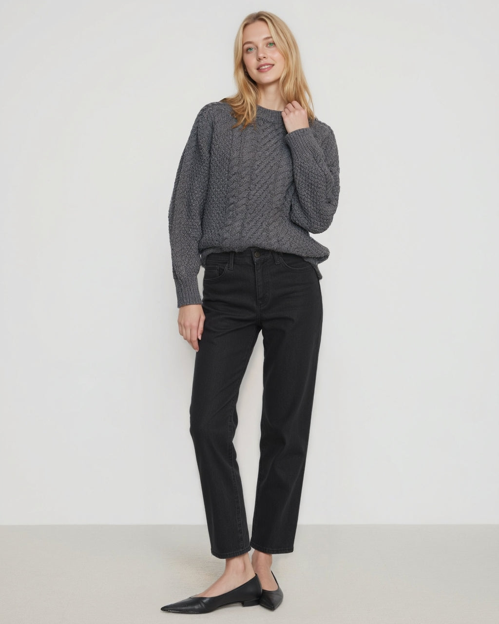 Relaxed Cable-Knit Crew Sweater