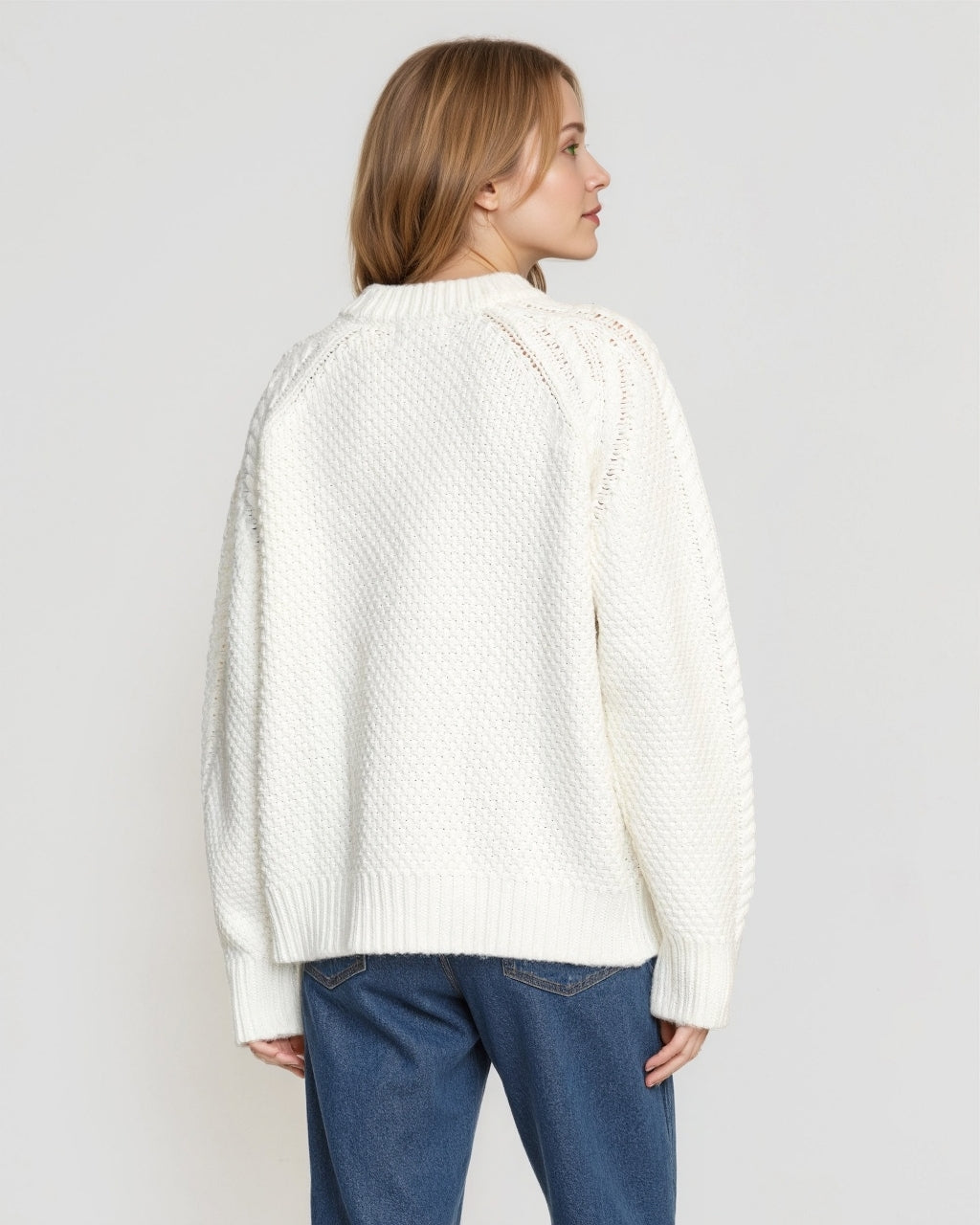 Relaxed Cable-Knit Crew Sweater